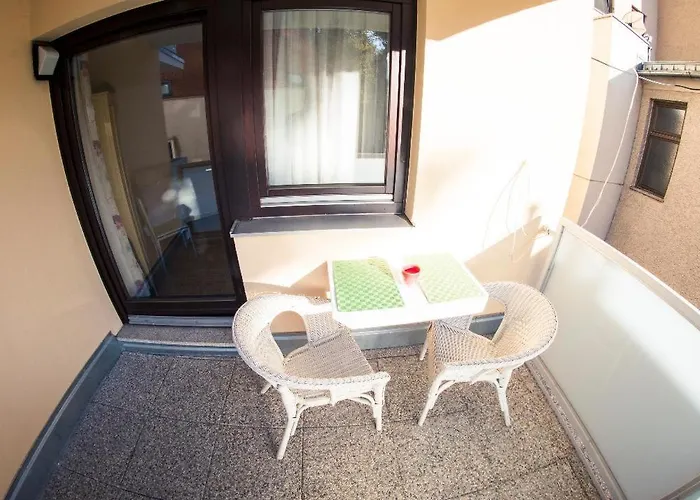 Apartament Grazbachgasse - Gratis Tiefgaragenplatz Graz