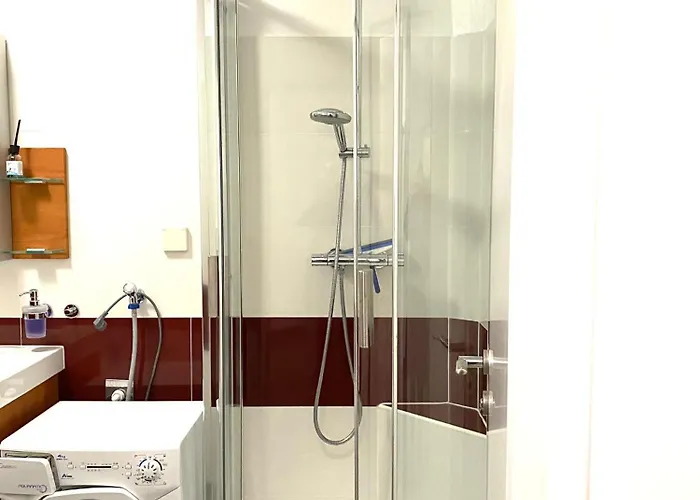 Grazbachgasse - Gratis Tiefgaragenplatz Apartament *